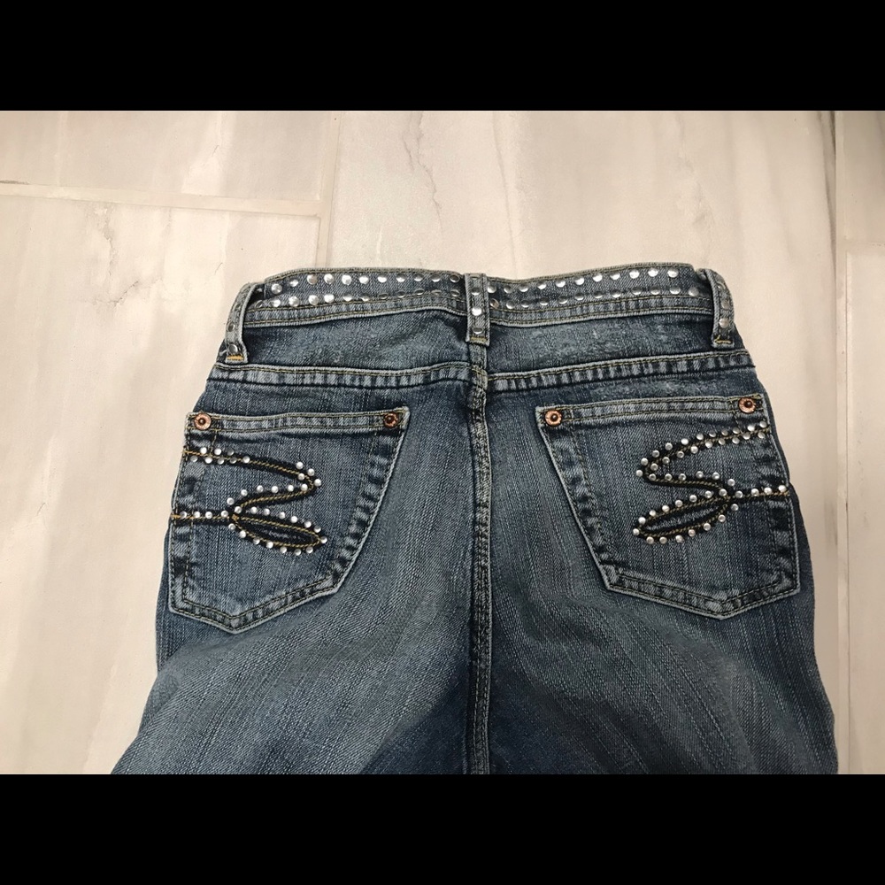 Seven Jeans